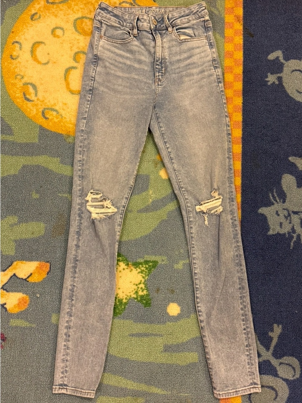 American Eagle Outfitters Light Blue High-Rise Ripped Skinny Jeans